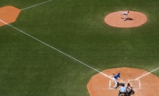 又见绝平！辽宁男篮与山东泰山鏖战至终场，辛纳读秒救主