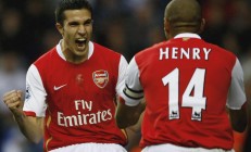 巴特勒在皇家马德里比赛中大比分获胜，战术调整引发热议！再创辉煌时刻